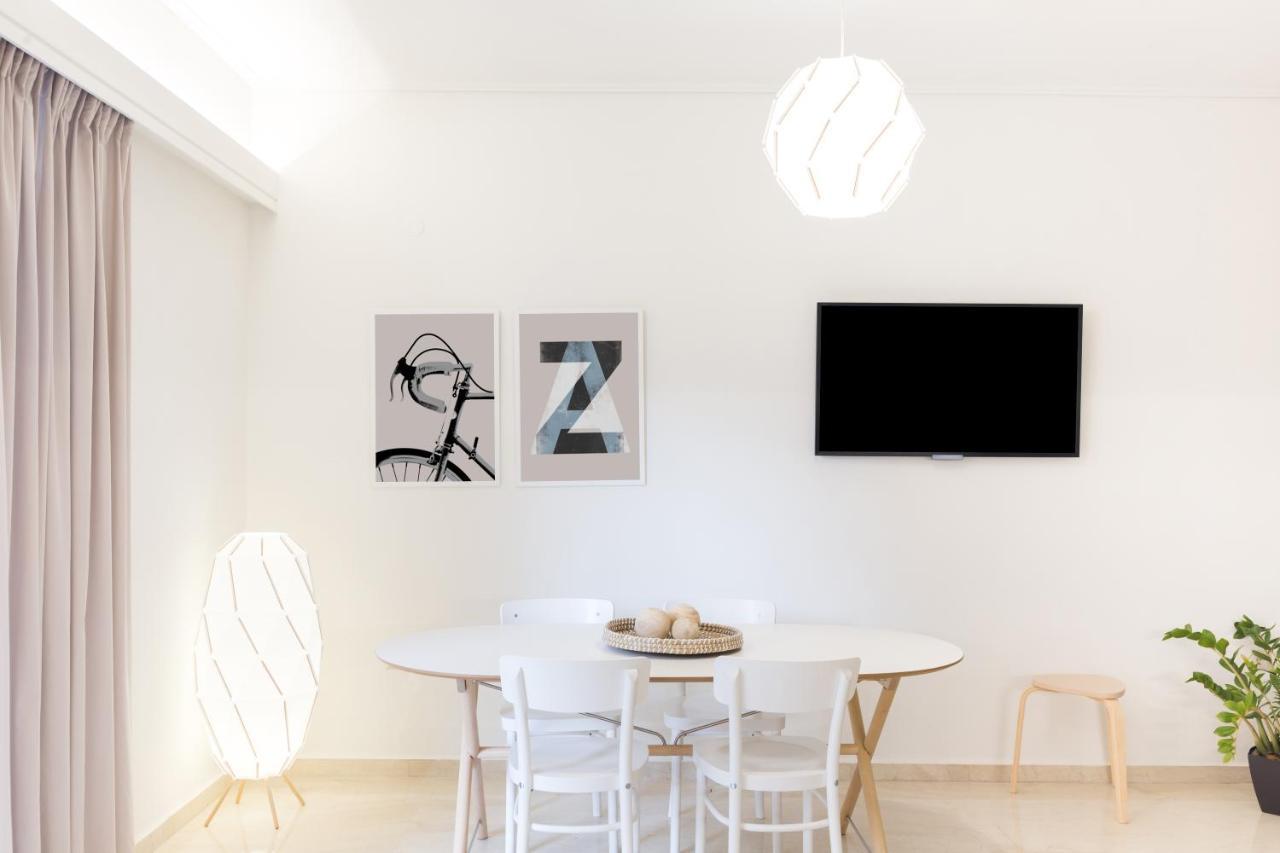 Effie'S Cozy Beach Front Apartment Resmo Dış mekan fotoğraf