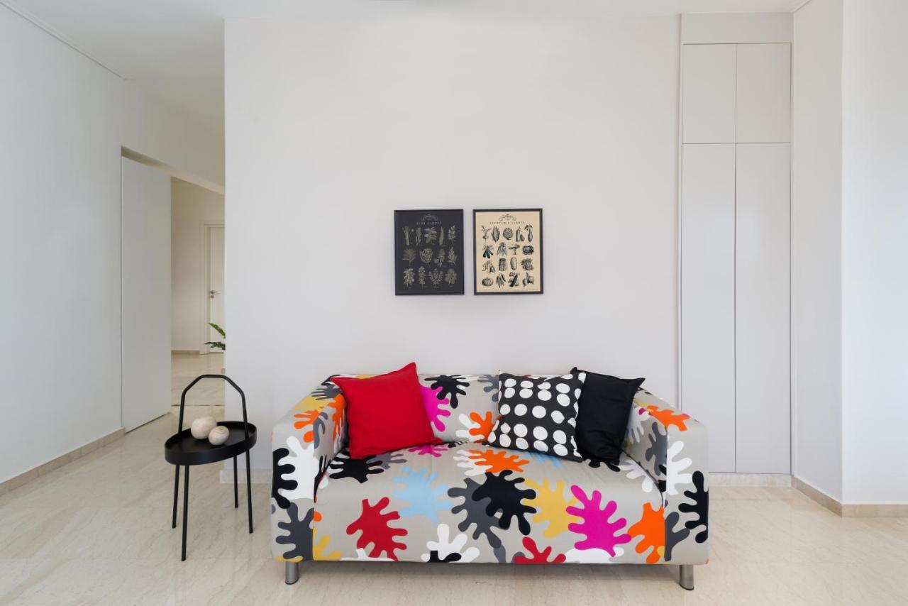 Effie'S Cozy Beach Front Apartment Resmo Dış mekan fotoğraf